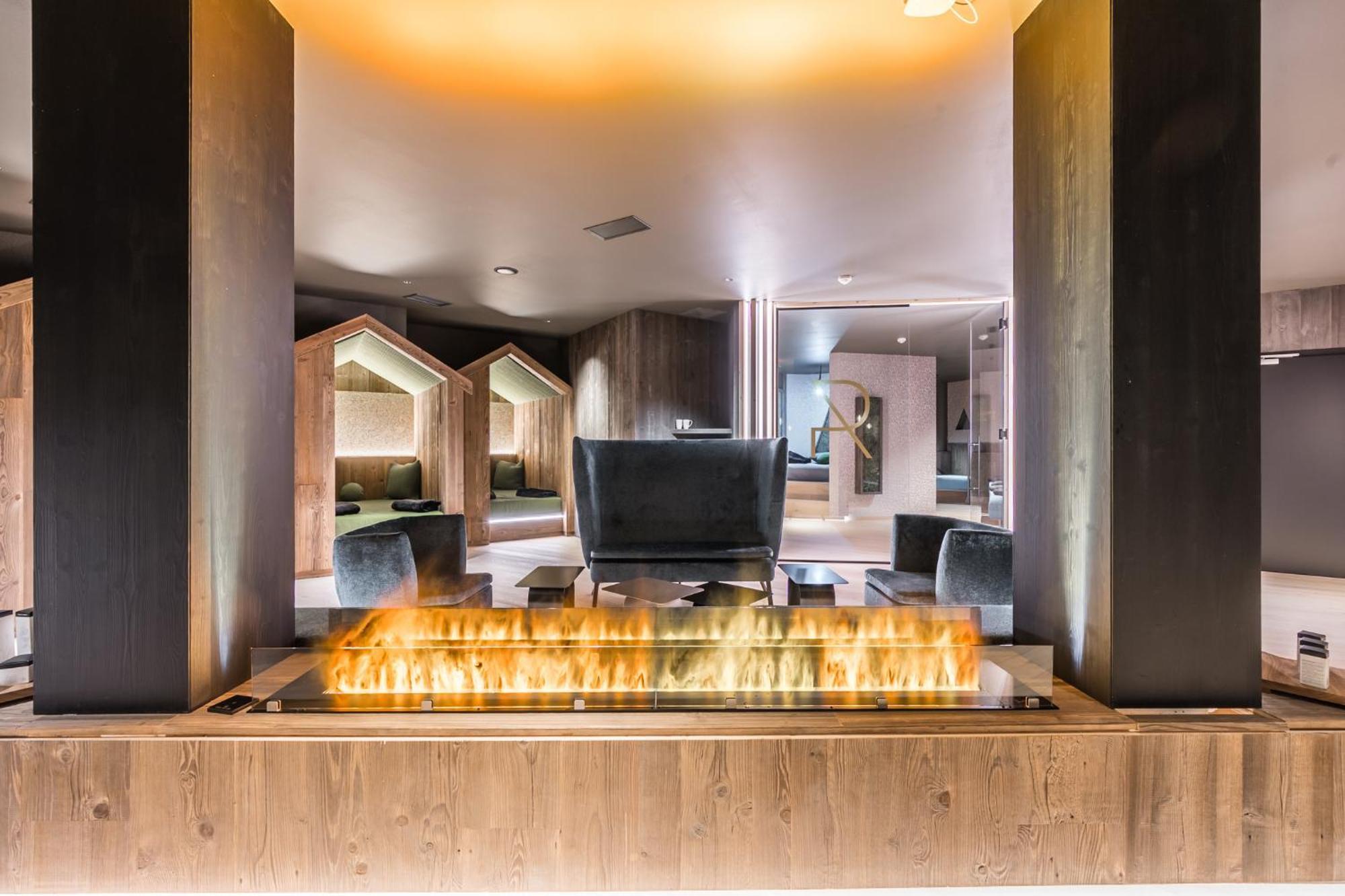 Hotel Ravelli Luxury Spa ميتزانا المظهر الخارجي الصورة